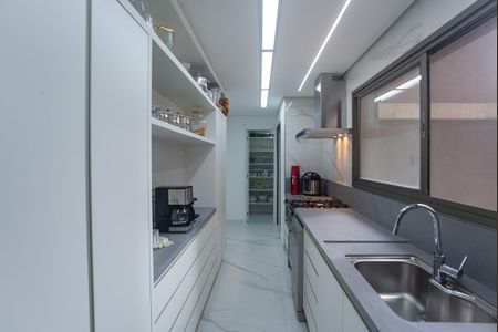 Apartamento à venda com 109m², 2 quartos e 2 vagas Apartamento à venda com 109m², 2 quartos e 2 vagasCozinha
