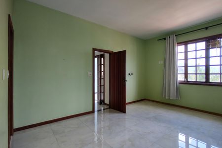 Casa de condomínio à venda com 1000m², 4 quartos e 5 vagas Casa de condomínio à venda com 1000m², 4 quartos e 5 vagasQuarto 1 - Suíte