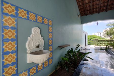 Casa de condomínio à venda com 1000m², 4 quartos e 5 vagas Casa de condomínio à venda com 1000m², 4 quartos e 5 vagasQuintal