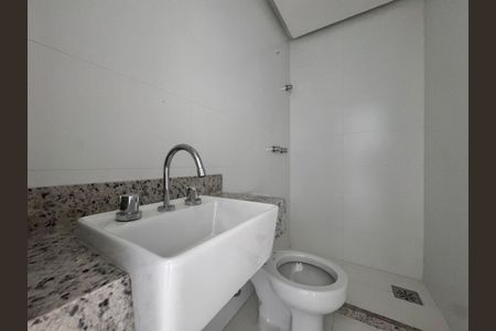 Apartamento à venda com 114m², 3 quartos e 2 vagas Apartamento à venda com 114m², 3 quartos e 2 vagasBanheiro Social