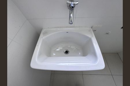 Apartamento à venda com 114m², 3 quartos e 2 vagas Apartamento à venda com 114m², 3 quartos e 2 vagasCozinha e Área de Serviço