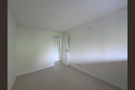 Apartamento à venda com 114m², 3 quartos e 2 vagas Apartamento à venda com 114m², 3 quartos e 2 vagasQuarto 1