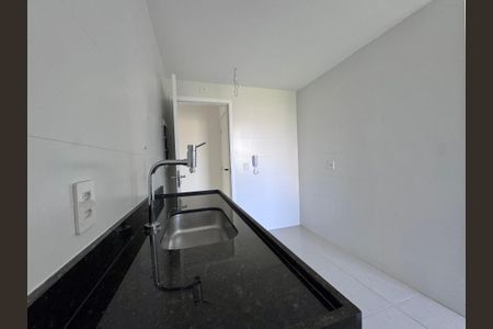 Apartamento à venda com 114m², 3 quartos e 2 vagas Apartamento à venda com 114m², 3 quartos e 2 vagasCozinha e Área de Serviço