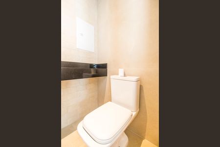 Casa de condomínio para alugar com 320m², 4 quartos e 2 vagas Casa de condomínio para alugar com 320m², 4 quartos e 2 vagasLavabo