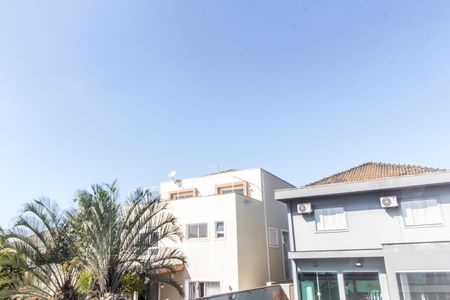 Casa de condomínio para alugar com 320m², 4 quartos e 2 vagas Casa de condomínio para alugar com 320m², 4 quartos e 2 vagasVista da Suíte