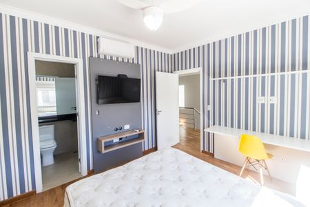 Casa de condomínio para alugar com 320m², 4 quartos e 2 vagas Casa de condomínio para alugar com 320m², 4 quartos e 2 vagasSuíte 3