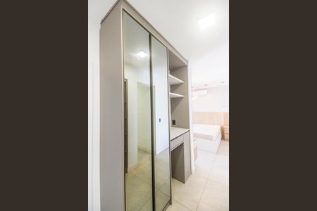 Casa de condomínio para alugar com 320m², 4 quartos e 2 vagas Casa de condomínio para alugar com 320m², 4 quartos e 2 vagasSuíte 1