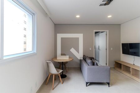 Apartamento para alugar com 37m², 1 quarto e sem vaga
