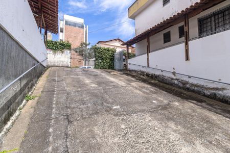 Apartamento para alugar com 102m², 3 quartos e 2 vagas Apartamento para alugar com 102m², 3 quartos e 2 vagasGaragem
