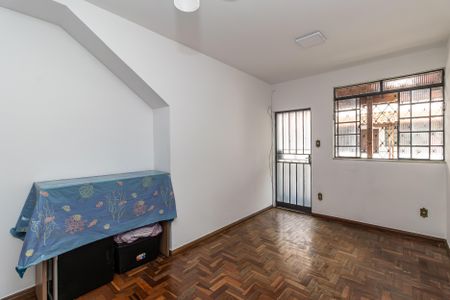 Sala de apartamento para alugar com 3 quartos, 102m² em São Bernardo, Belo Horizonte