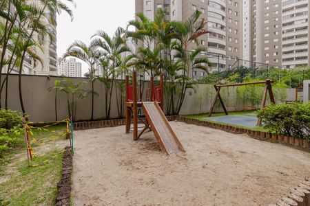 Apartamento para alugar com 127m², 3 quartos e 3 vagasÁrea comum - Playground 2