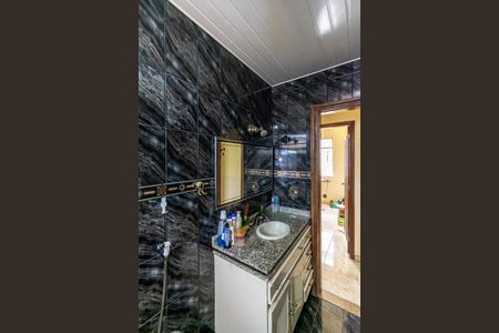 Apartamento à venda com 90m², 3 quartos e 2 vagas Apartamento à venda com 90m², 3 quartos e 2 vagasBanheiro Social