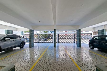 Apartamento para alugar com 73m², 2 quartos e 1 vaga Apartamento para alugar com 73m², 2 quartos e 1 vagaGaragem