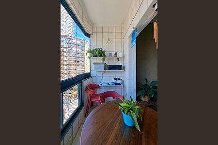 Apartamento para alugar com 73m², 2 quartos e 1 vaga Apartamento para alugar com 73m², 2 quartos e 1 vagaSacada