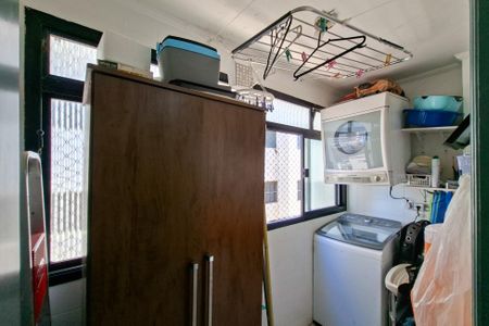 Apartamento para alugar com 73m², 2 quartos e 1 vaga Apartamento para alugar com 73m², 2 quartos e 1 vagaÁrea de Serviço