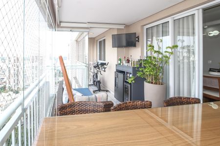 Varanda de apartamento à venda com 3 quartos, 133m² em Água Branca, São Paulo