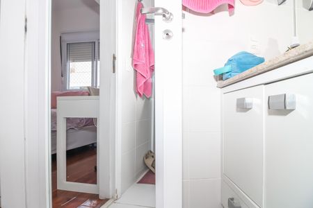 Apartamento à venda com 133m², 3 quartos e 3 vagas Apartamento à venda com 133m², 3 quartos e 3 vagasBanheiro da Suíte 2