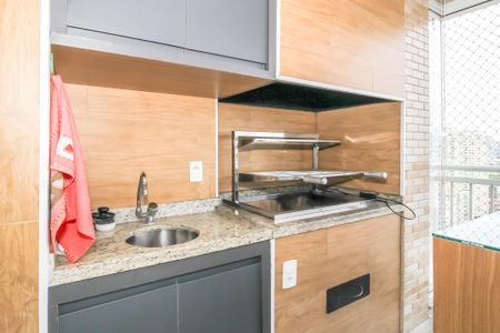 Apartamento à venda com 133m², 3 quartos e 3 vagas Apartamento à venda com 133m², 3 quartos e 3 vagasVaranda