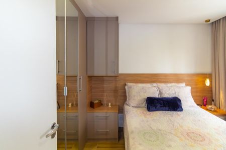 Apartamento à venda com 38m², 2 quartos e 1 vagaQuarto 1