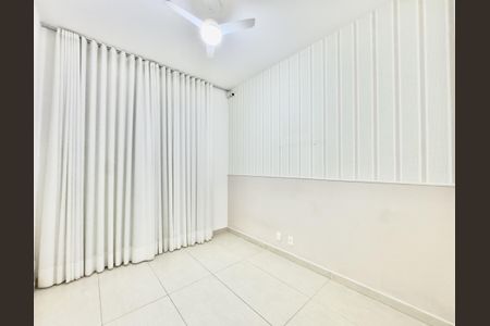 Apartamento à venda com 3 quartos, 100m² em Gutierrez, Belo Horizonte