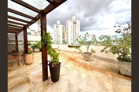 Apartamento à venda com 190m², 3 quartos e 2 vagas