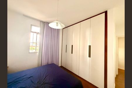Apartamento à venda com 3 quartos, 190m² em Horto, Belo Horizonte