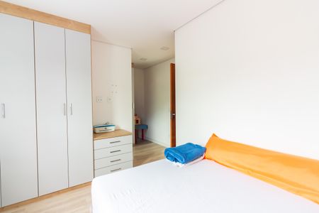 Casa à venda com 176m², 3 quartos e 3 vagasSuíte 3