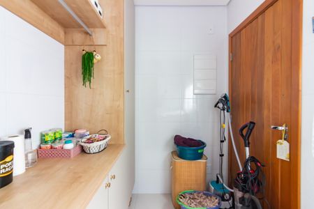 Casa à venda com 176m², 3 quartos e 3 vagasÁrea de Serviço 