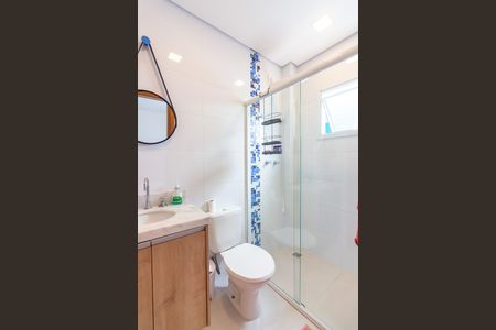 Casa à venda com 176m², 3 quartos e 3 vagasBanheiro da Suíte