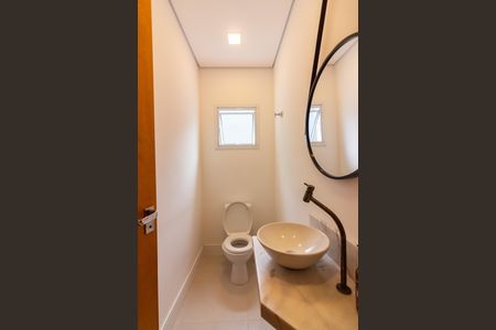 Casa à venda com 176m², 3 quartos e 3 vagasLavabo