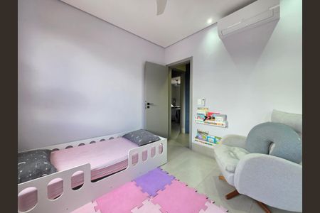 Apartamento à venda com 200m², 4 quartos e 2 vagas Apartamento à venda com 200m², 4 quartos e 2 vagasQuarto 3