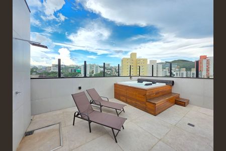 Apartamento à venda com 200m², 4 quartos e 2 vagas Apartamento à venda com 200m², 4 quartos e 2 vagasSPA