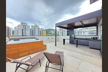 Apartamento à venda com 200m², 4 quartos e 2 vagas Apartamento à venda com 200m², 4 quartos e 2 vagasSPA