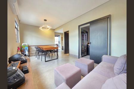 Apartamento à venda com 200m², 4 quartos e 2 vagas Apartamento à venda com 200m², 4 quartos e 2 vagasSala 2 andar