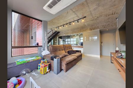 Apartamento à venda com 200m², 4 quartos e 2 vagas Apartamento à venda com 200m², 4 quartos e 2 vagasSala