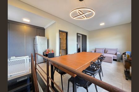 Apartamento à venda com 200m², 4 quartos e 2 vagas Apartamento à venda com 200m², 4 quartos e 2 vagasSala 2 andar