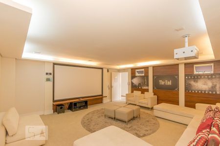 Apartamento para alugar com 55m², 1 quarto e 1 vaga Apartamento para alugar com 55m², 1 quarto e 1 vagaÁrea comum - Cinema