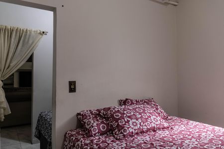 Casa à venda com 300m², 3 quartos e sem vagaCasa 2 - Quarto 1