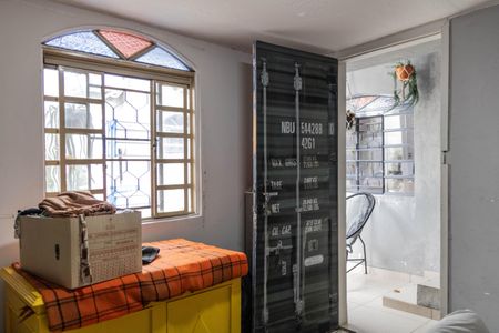 Casa à venda com 300m², 3 quartos e sem vagaCasa 2 - Quarto de Serviço