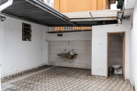 Casa à venda com 300m², 3 quartos e sem vagaÁrea de Serviço