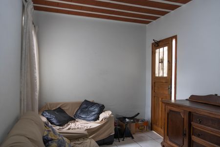 Casa à venda com 300m², 3 quartos e sem vagaSala 2