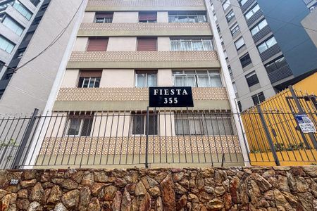 Apartamento para alugar com 55m², 1 quarto e sem vagafachada do predio