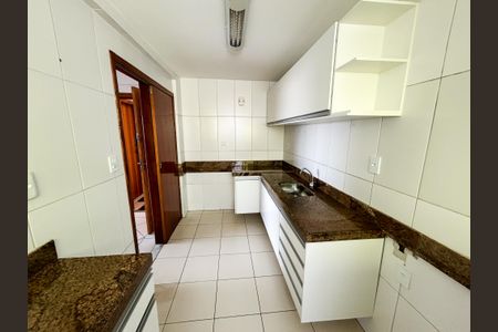 Apartamento para alugar com 82m², 3 quartos e 2 vagas Apartamento para alugar com 82m², 3 quartos e 2 vagasCozinha