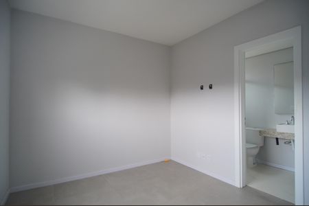 Apartamento para alugar com 95m², 2 quartos e 1 vagaSuíte