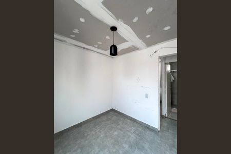 Apartamento à venda com 42m², 3 quartos e 1 vagaQuarto 2