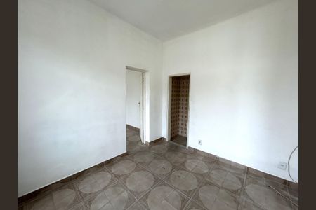 Sala de casa para alugar com 1 quarto, 50m² em Rocha Miranda, Rio de Janeiro