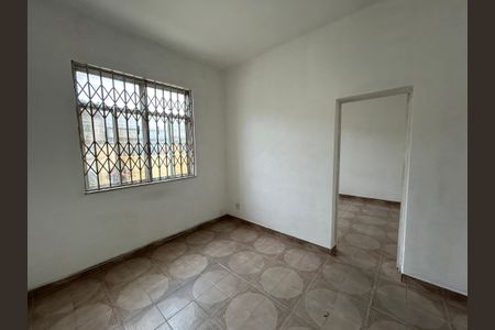 Sala de casa para alugar com 1 quarto, 50m² em Rocha Miranda, Rio de Janeiro