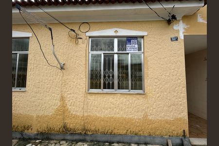 Casa para alugar com 50m², 1 quarto e 1 vagaFachada + plauinha