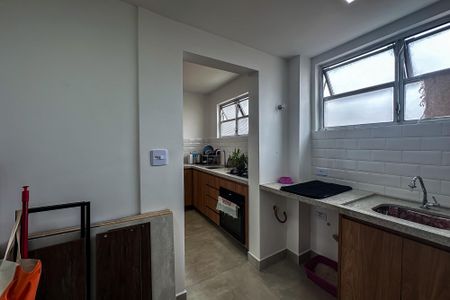 Apartamento à venda com 85m², 3 quartos e 1 vagaÁrea de Serviço