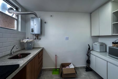 Apartamento à venda com 85m², 3 quartos e 1 vagaÁrea de Serviço